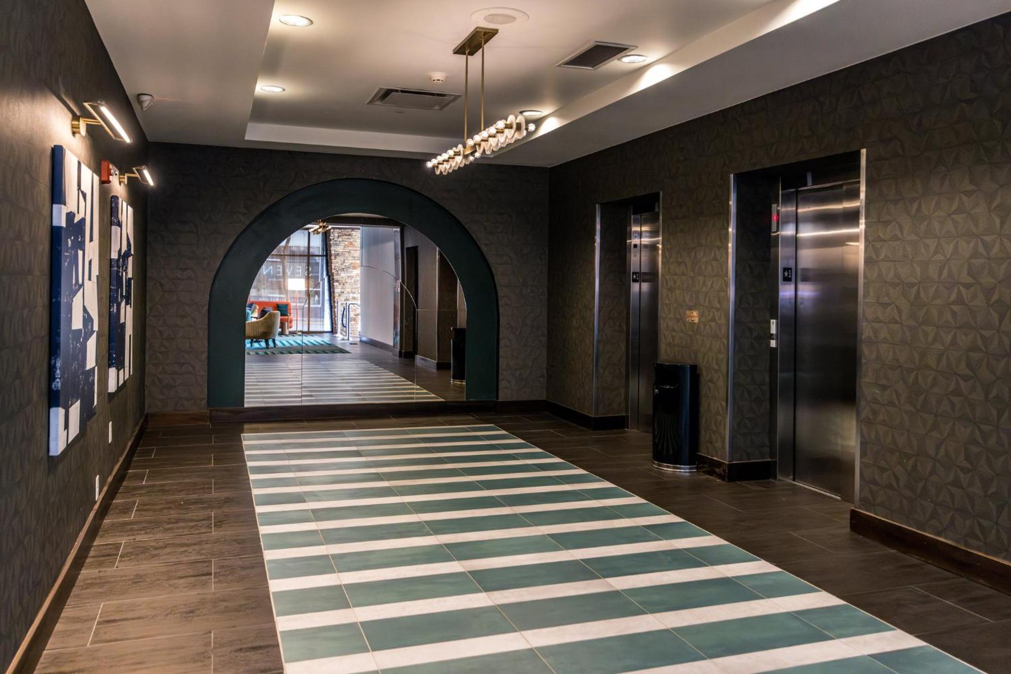 Voco The Clair Cincinnati Downtown By Ihg Екстер'єр фото